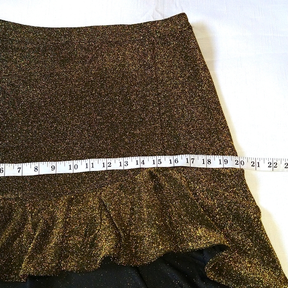 Michael Kors Gold Black Metallic Glittered Ruffle Mini-Skirt Size Medium - Picture 8 of 12